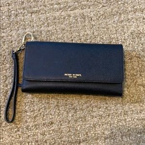 Henri Bendel clutch